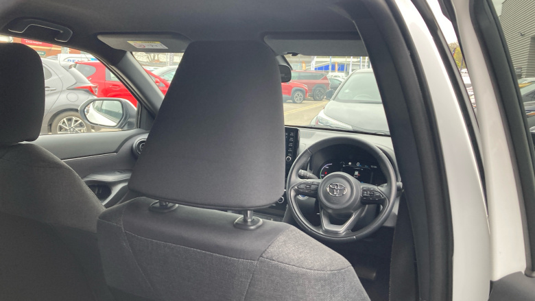 Toyota Yaris Cross 1.5 Hybrid Design 5dr CVT Hybrid Estate